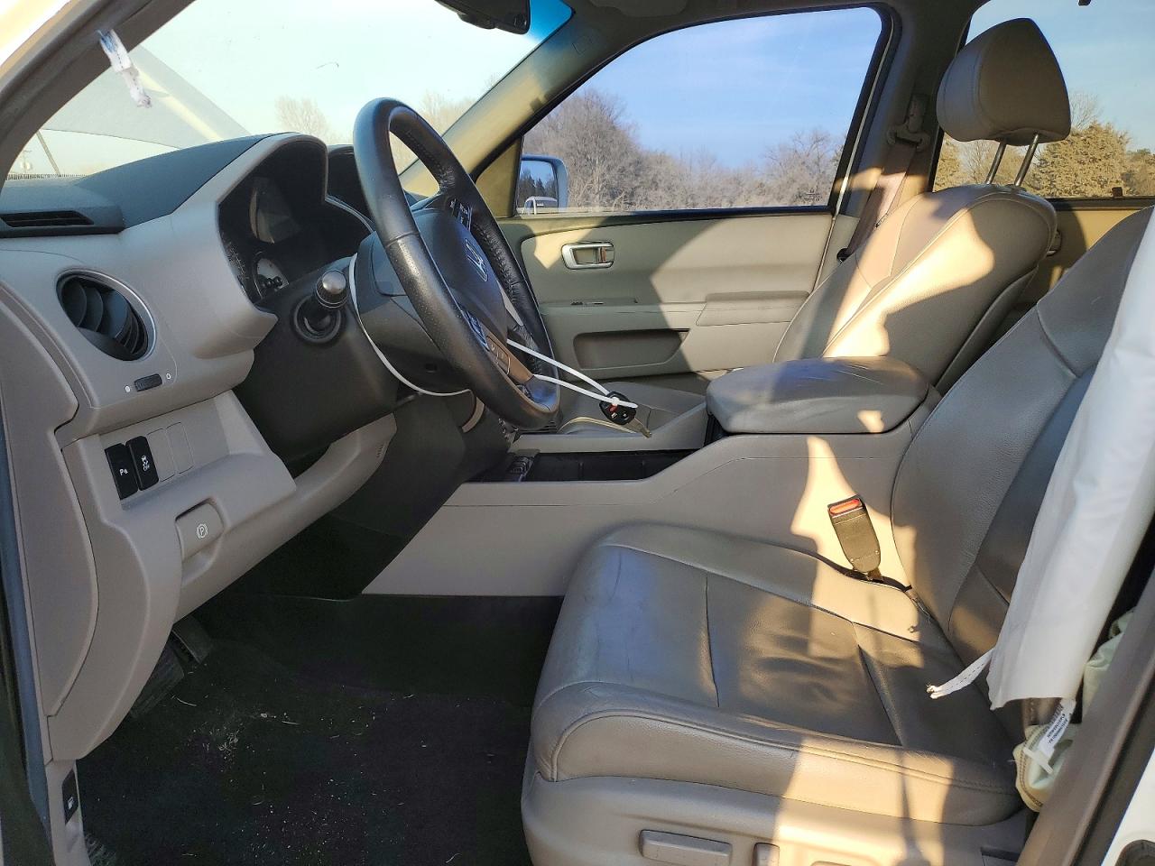 2012 HONDA PILOT TOURING photo 7