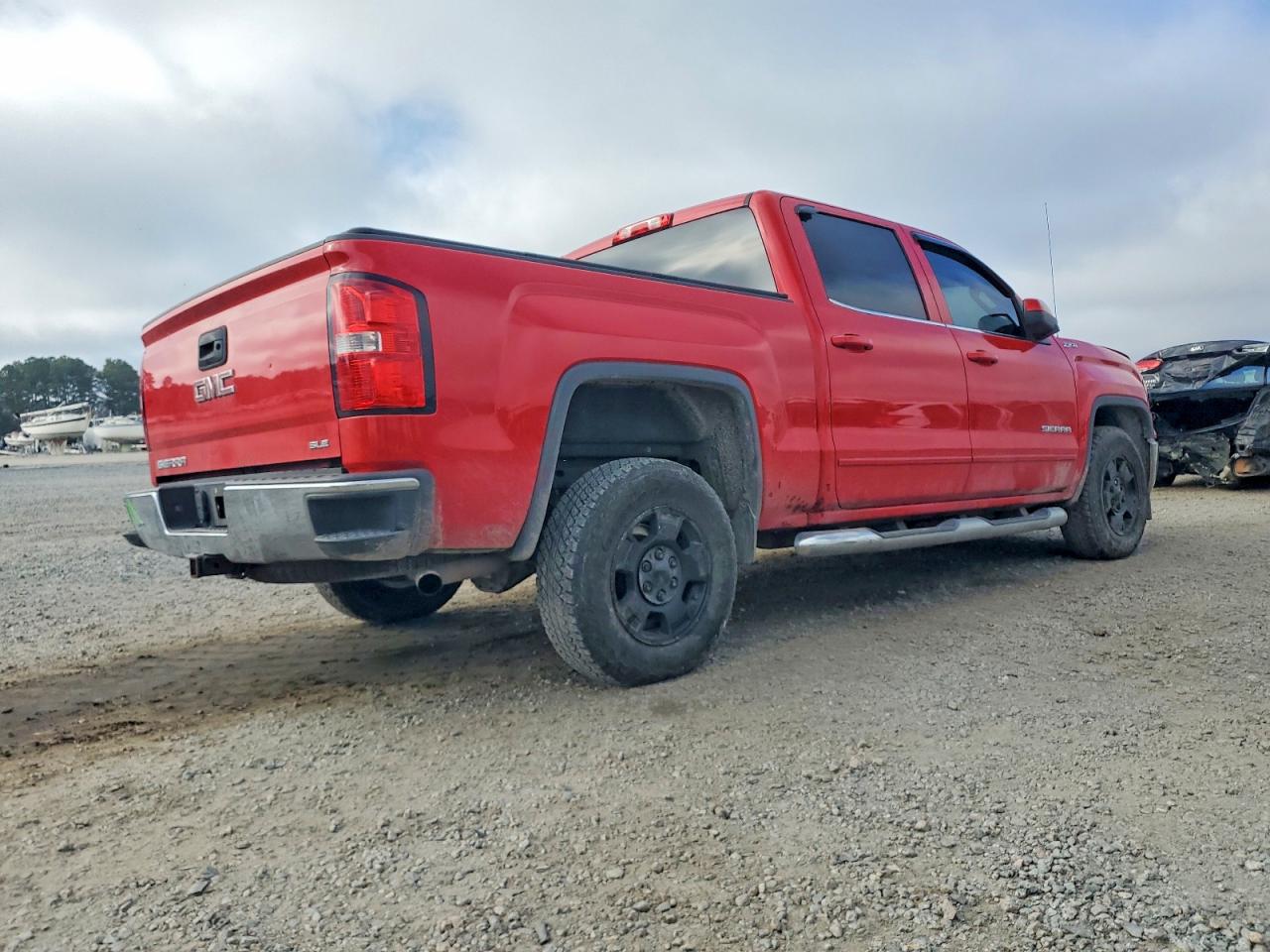 2015 GMC SIERRA C1500 SLE photo 3