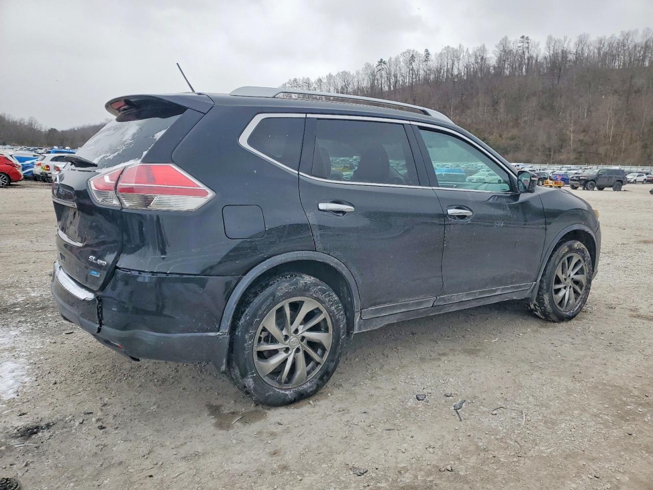 2014 NISSAN ROGUE S photo 3