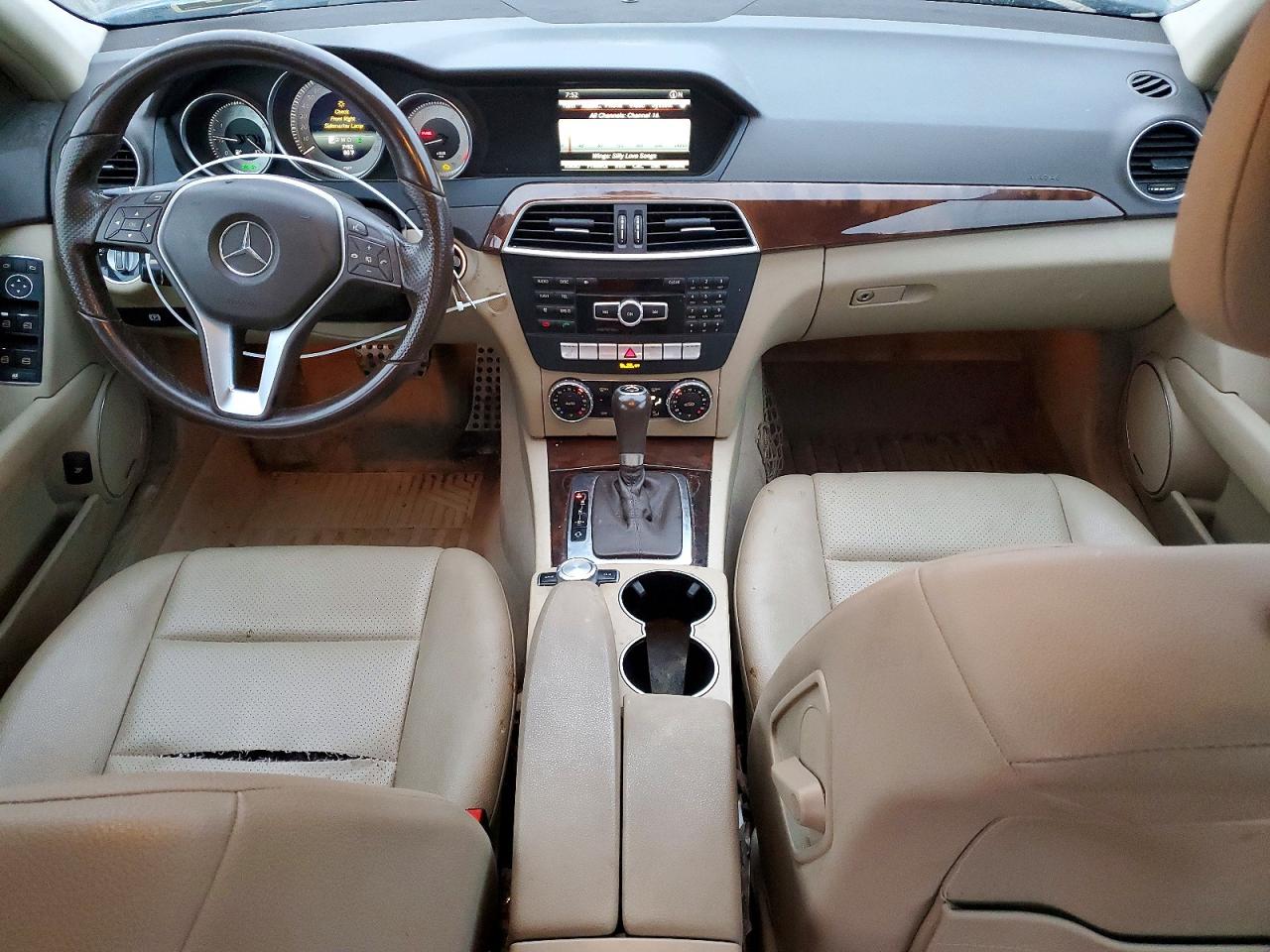 2014 MERCEDES-BENZ C 300 4MATIC photo 8