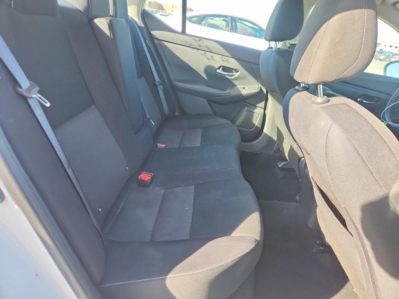 2022 NISSAN SENTRA SV photo 10