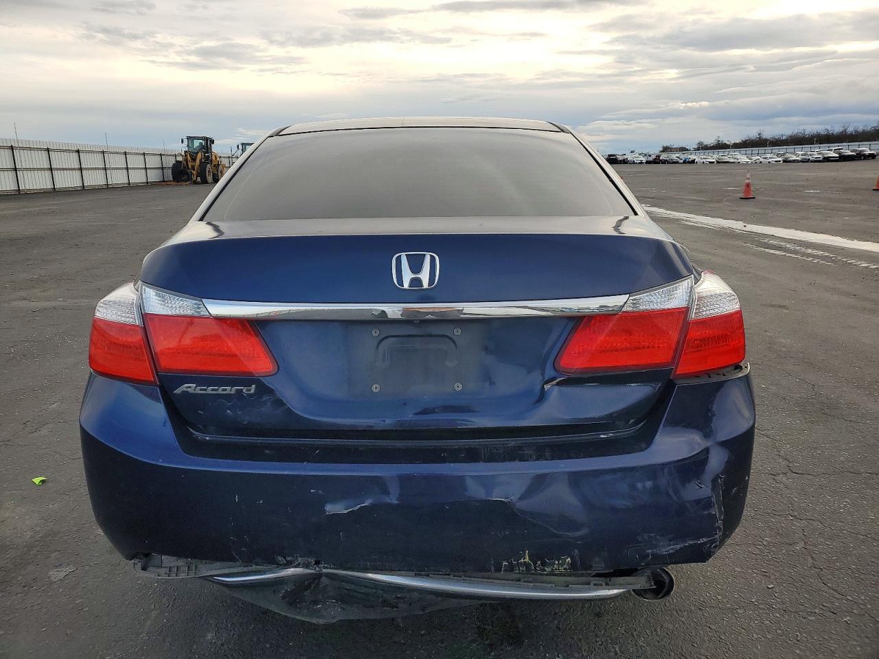 2014 HONDA ACCORD LX photo 6