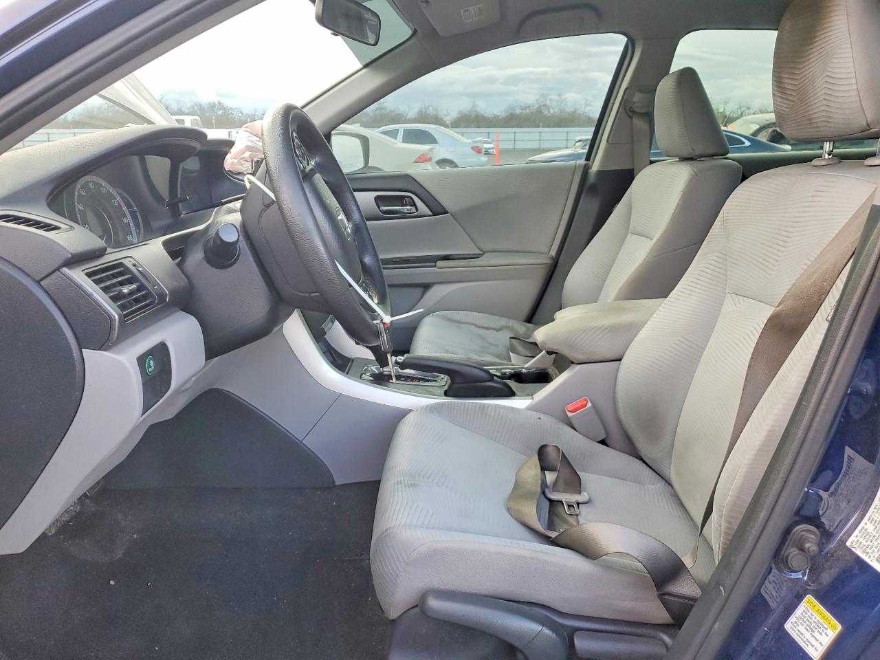 2014 HONDA ACCORD LX photo 7