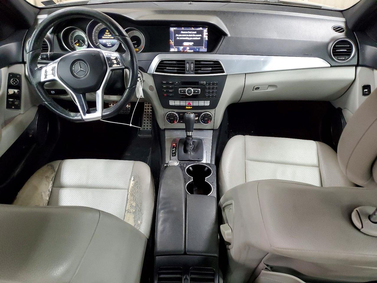 2014 MERCEDES-BENZ C 250 photo 8