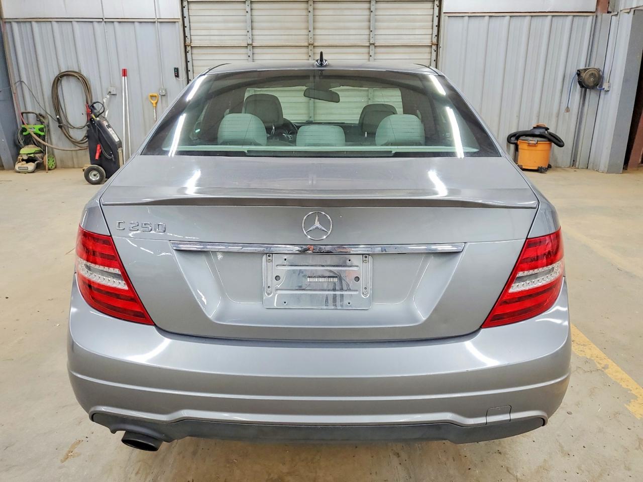 2014 MERCEDES-BENZ C 250 photo 6