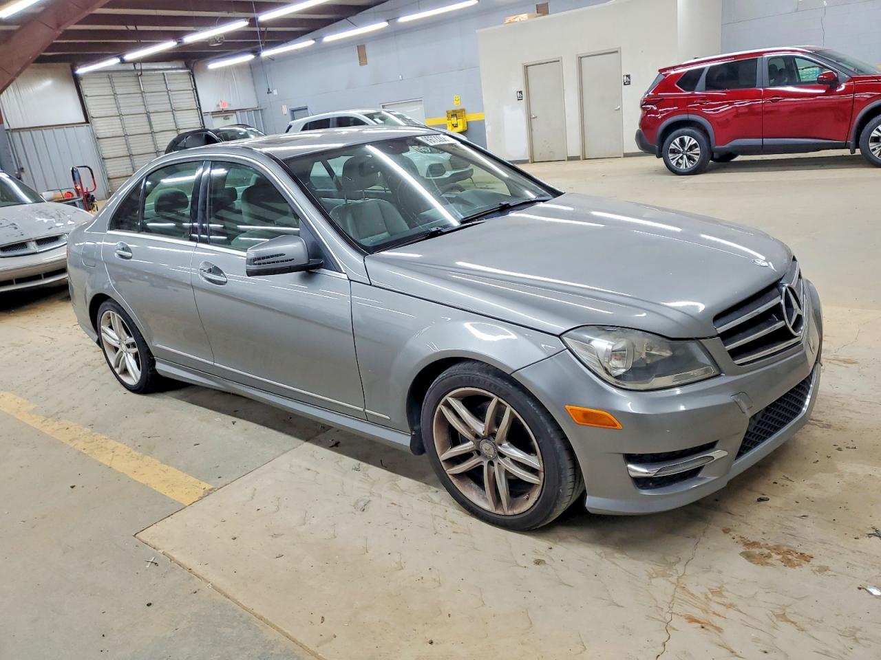 2014 MERCEDES-BENZ C 250 photo 4