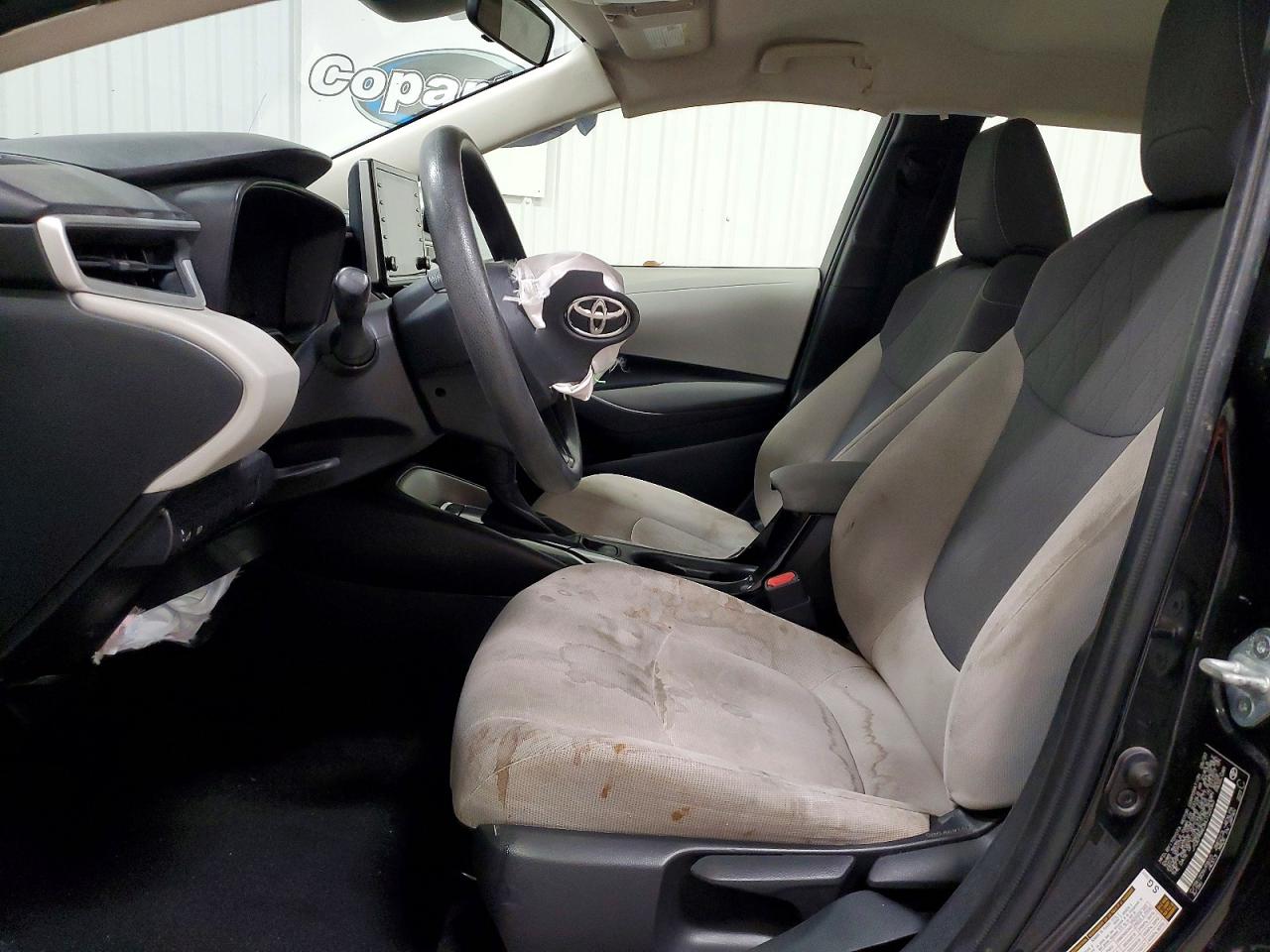 2021 TOYOTA COROLLA LE photo 7