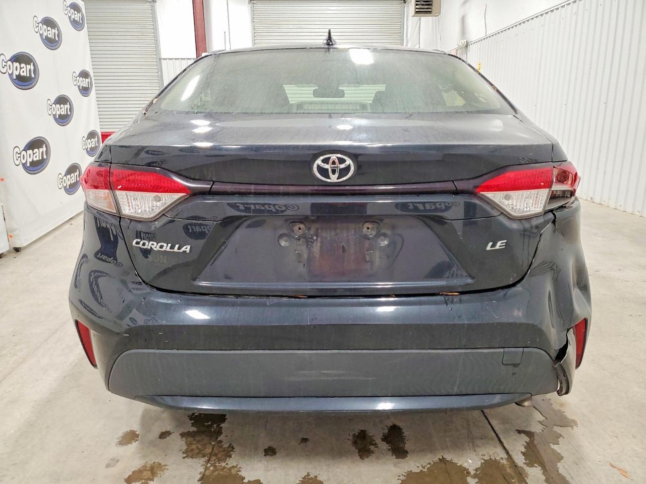 2021 TOYOTA COROLLA LE photo 6