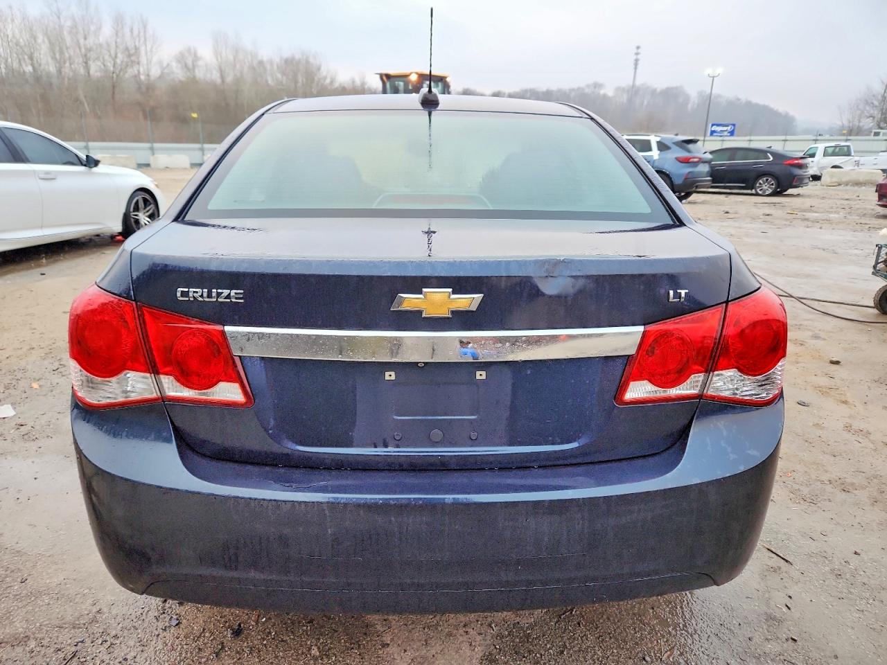 2015 CHEVROLET CRUZE LT photo 6