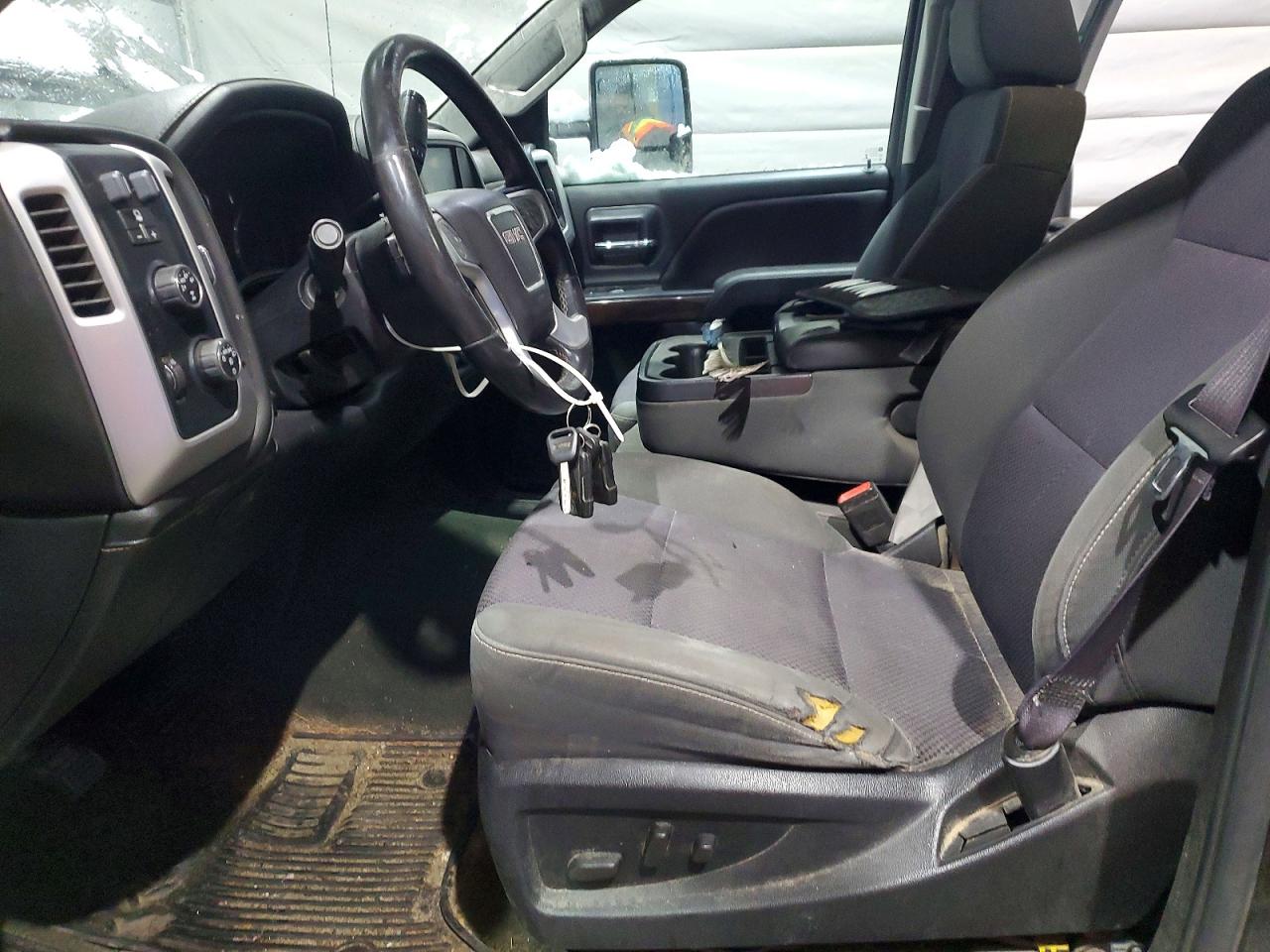 2015 GMC SIERRA K1500 SLE photo 7