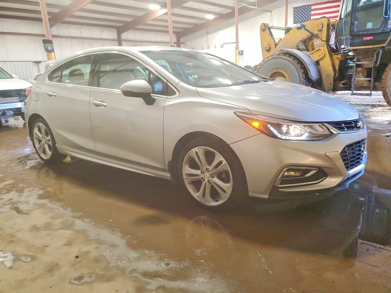 2017 CHEVROLET CRUZE PREMIER photo 4