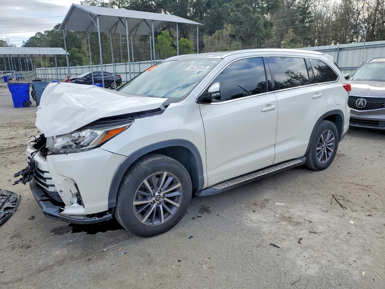 2018 TOYOTA HIGHLANDER