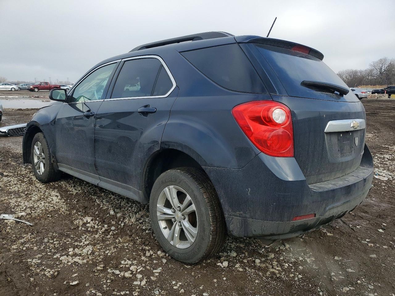 2015 CHEVROLET EQUINOX LT photo 2