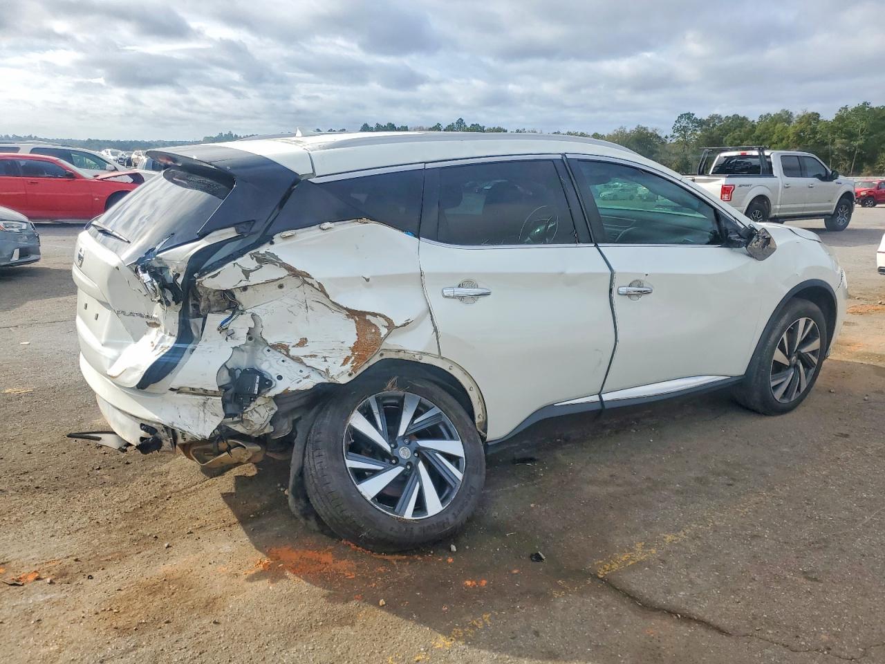 2015 NISSAN MURANO S photo 3
