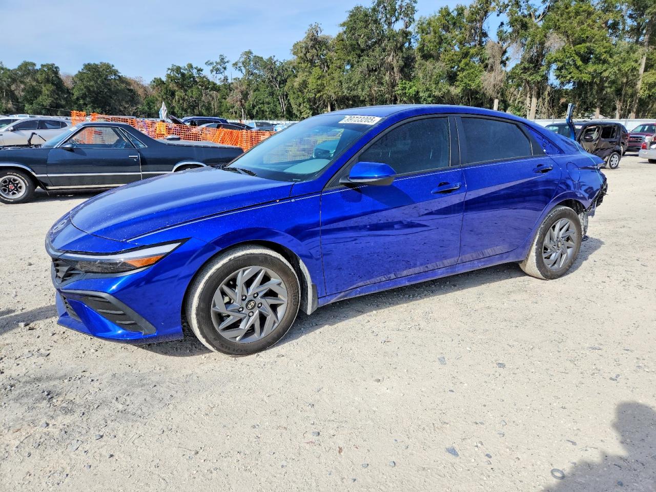 2024 HYUNDAI ELANTRA