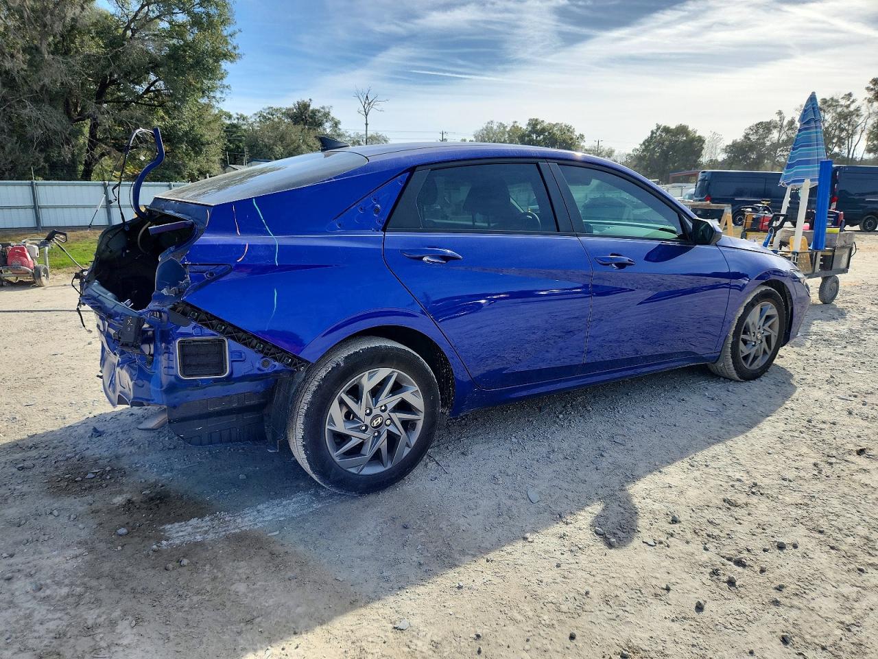 2024 HYUNDAI ELANTRA SEL photo 3