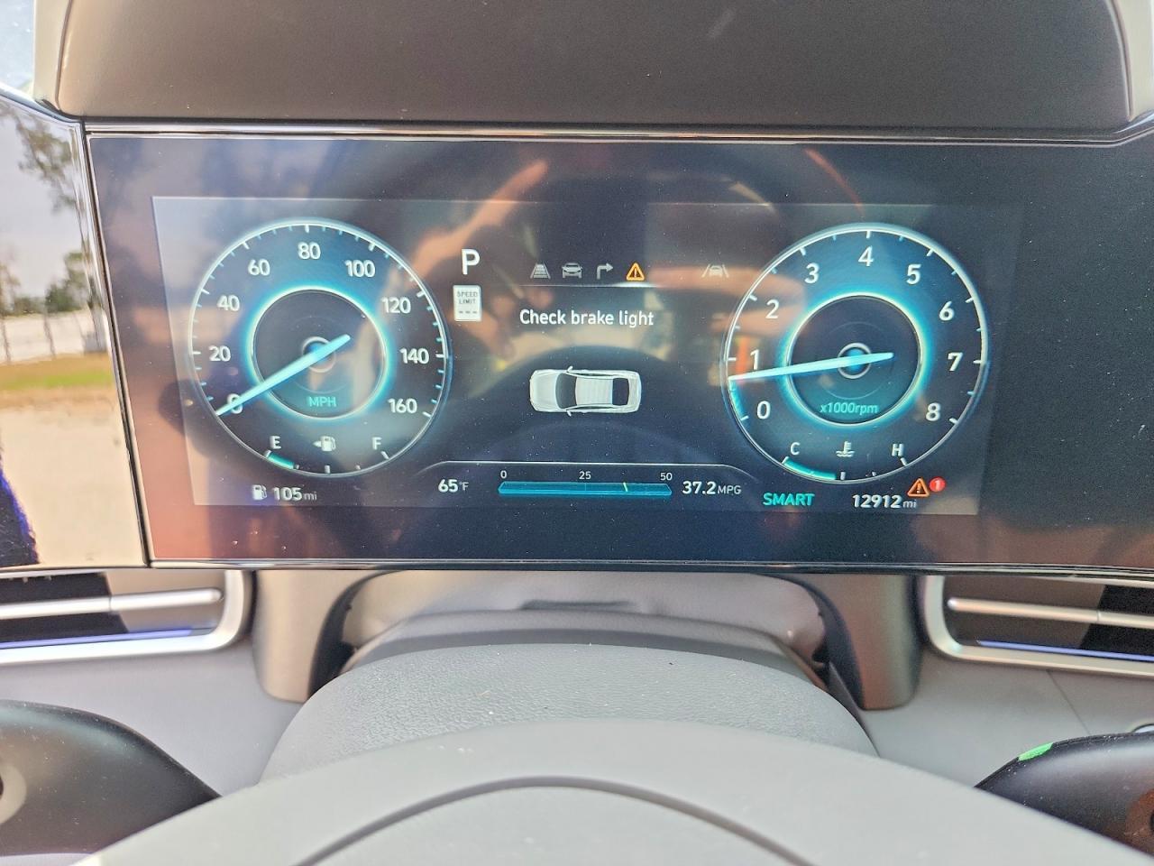 2024 HYUNDAI ELANTRA SEL photo 9