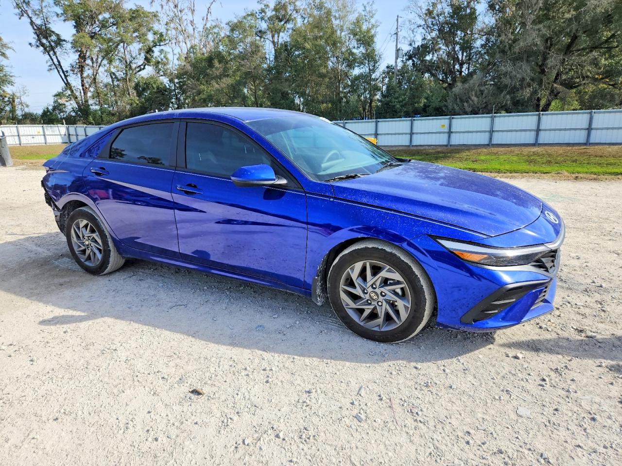 2024 HYUNDAI ELANTRA SEL photo 4