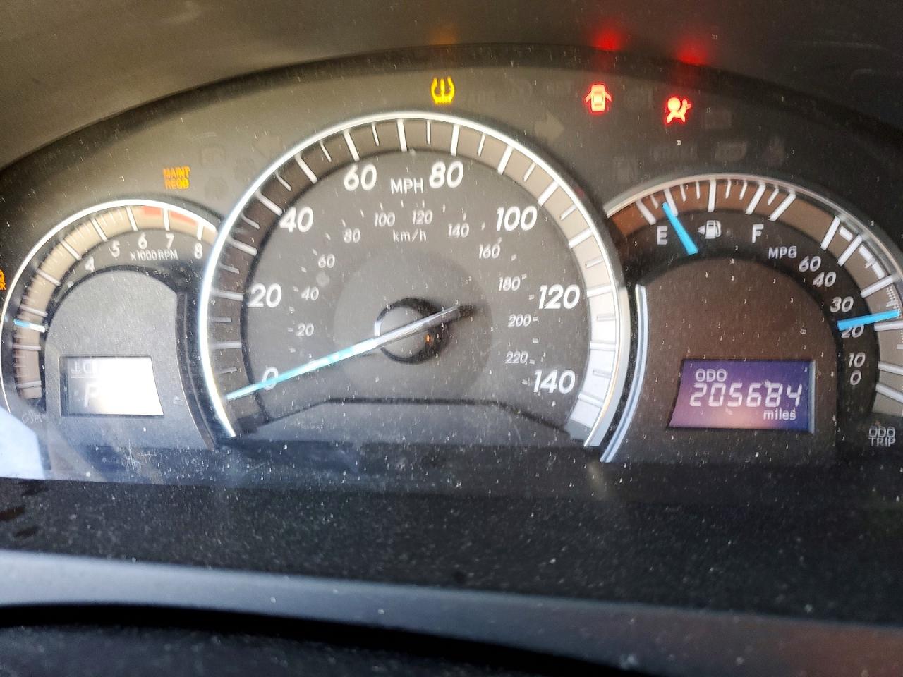 2012 TOYOTA CAMRY BASE photo 9