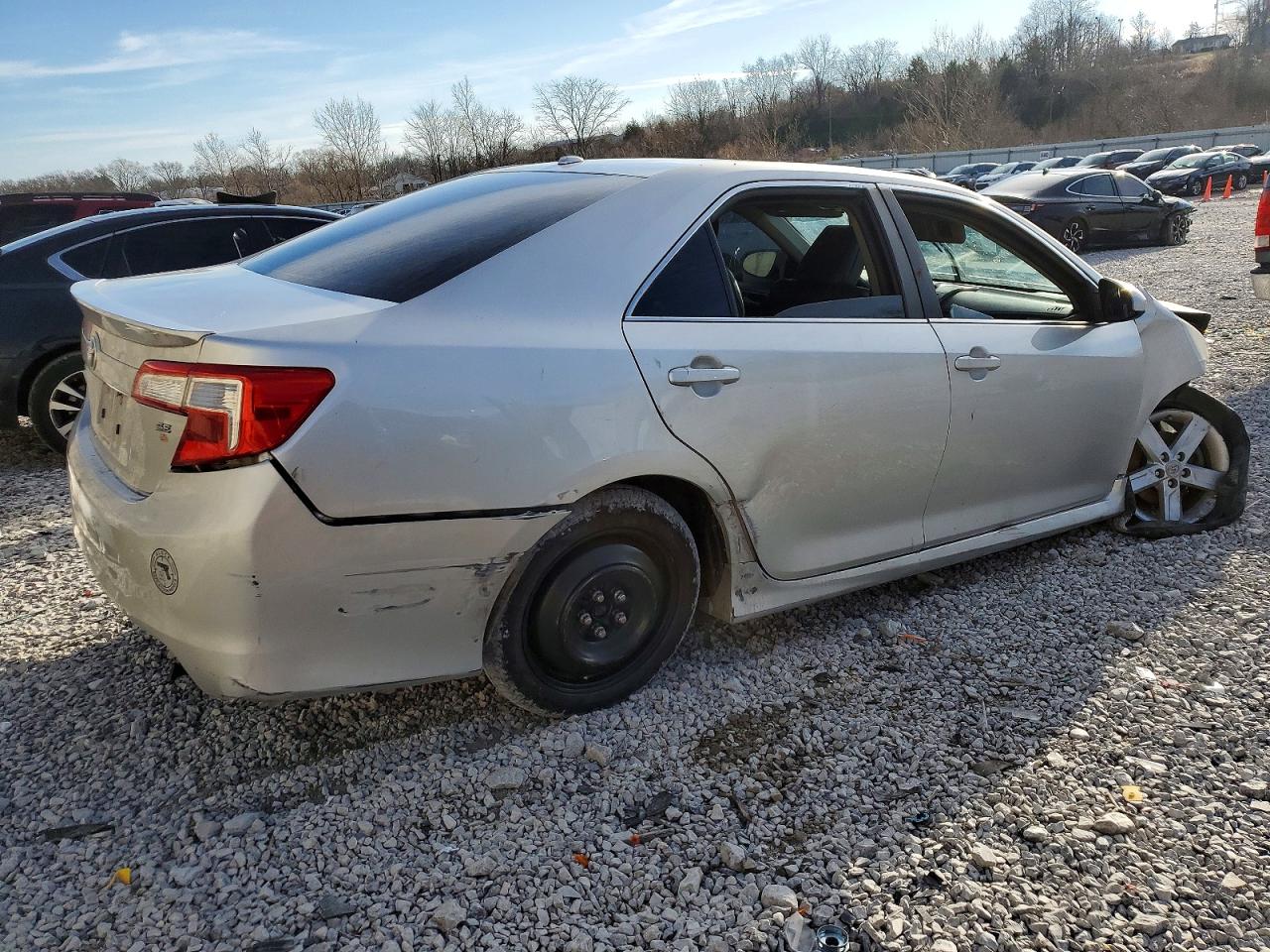 2012 TOYOTA CAMRY BASE photo 3
