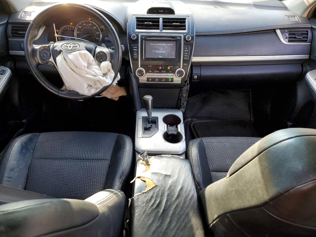 2012 TOYOTA CAMRY BASE photo 8