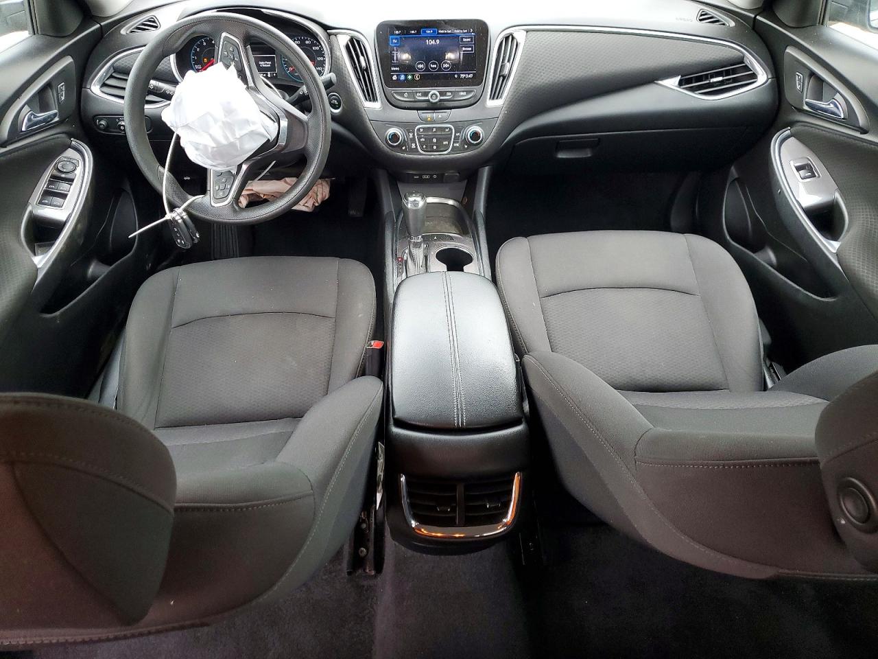 2020 CHEVROLET MALIBU LT photo 8