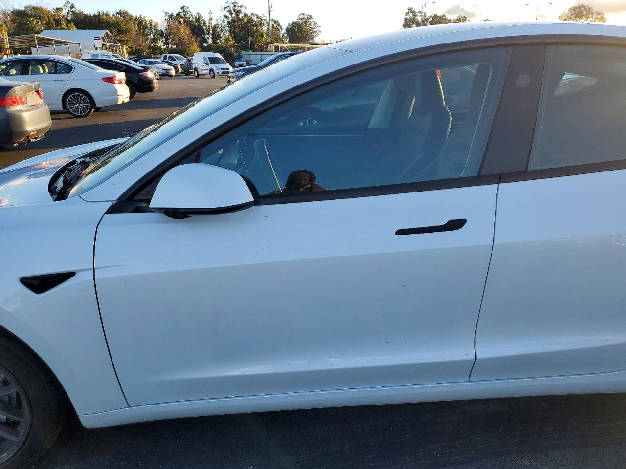 2024 TESLA MODEL 3 photo 7