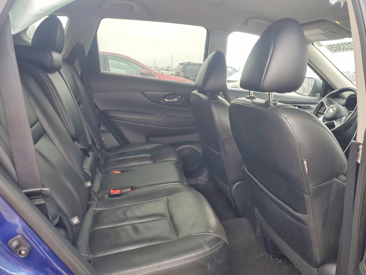 2020 NISSAN ROGUE S photo 11