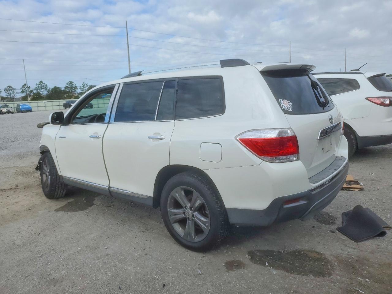2013 TOYOTA HIGHLANDER LIMITED photo 2