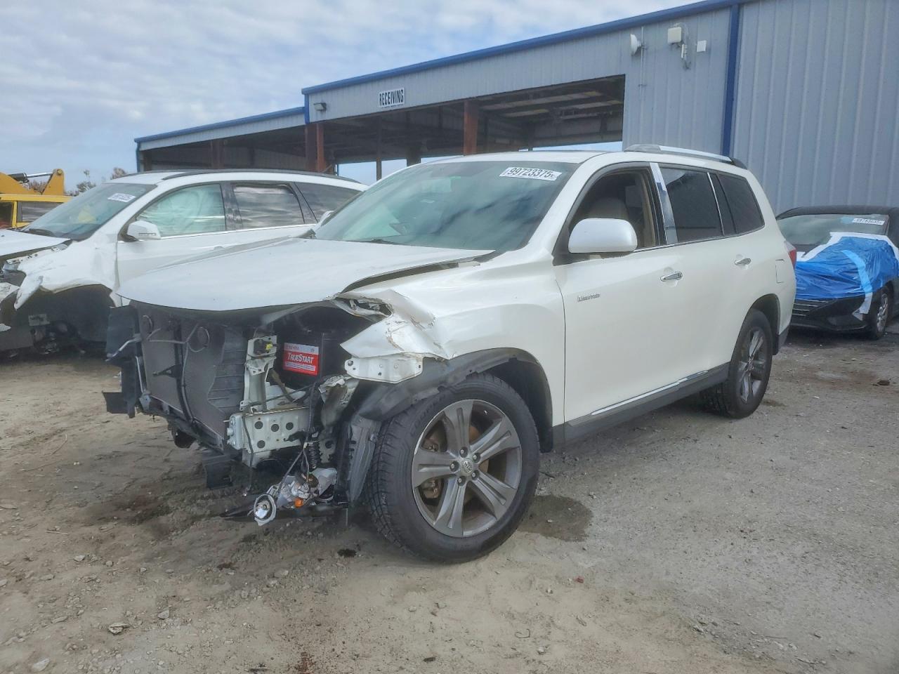 2013 TOYOTA HIGHLANDER