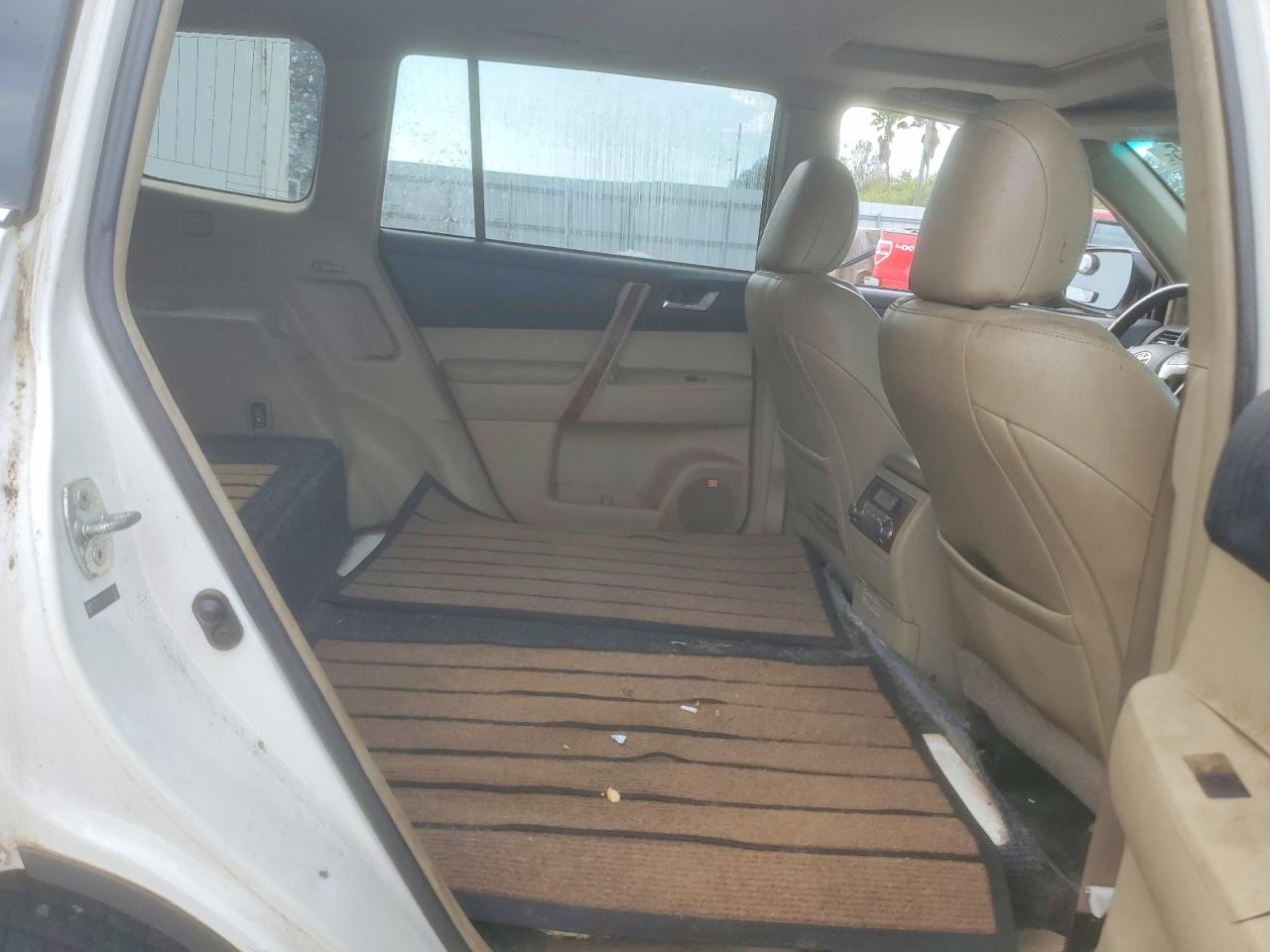 2013 TOYOTA HIGHLANDER LIMITED photo 11