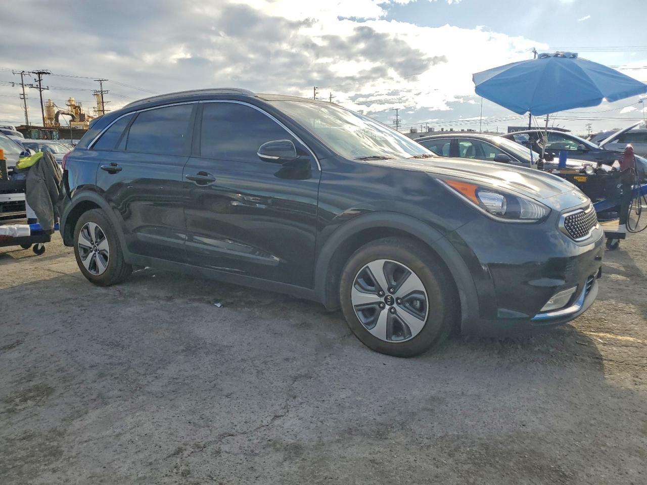 2018 KIA NIRO EX photo 4