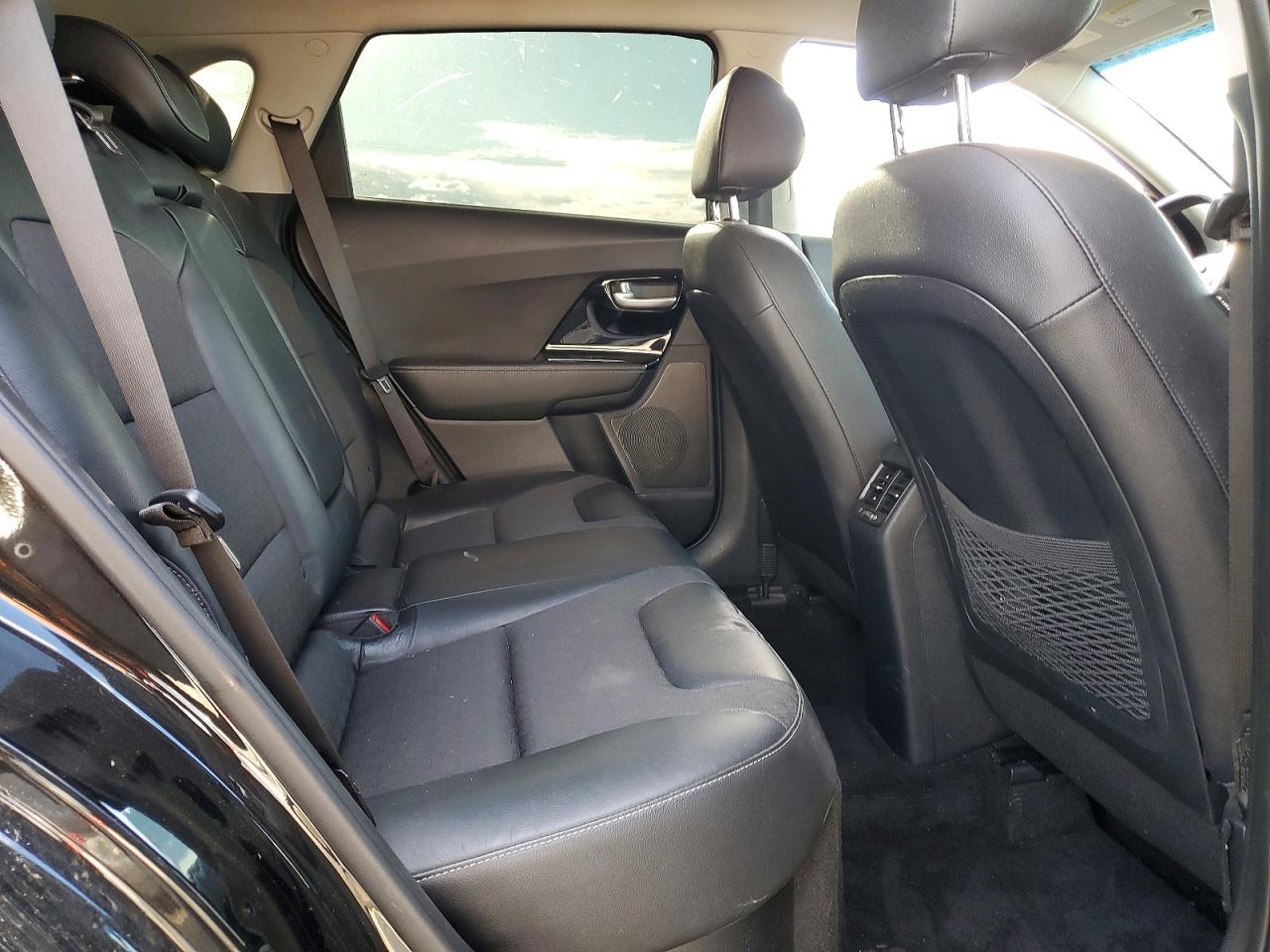 2018 KIA NIRO EX photo 11