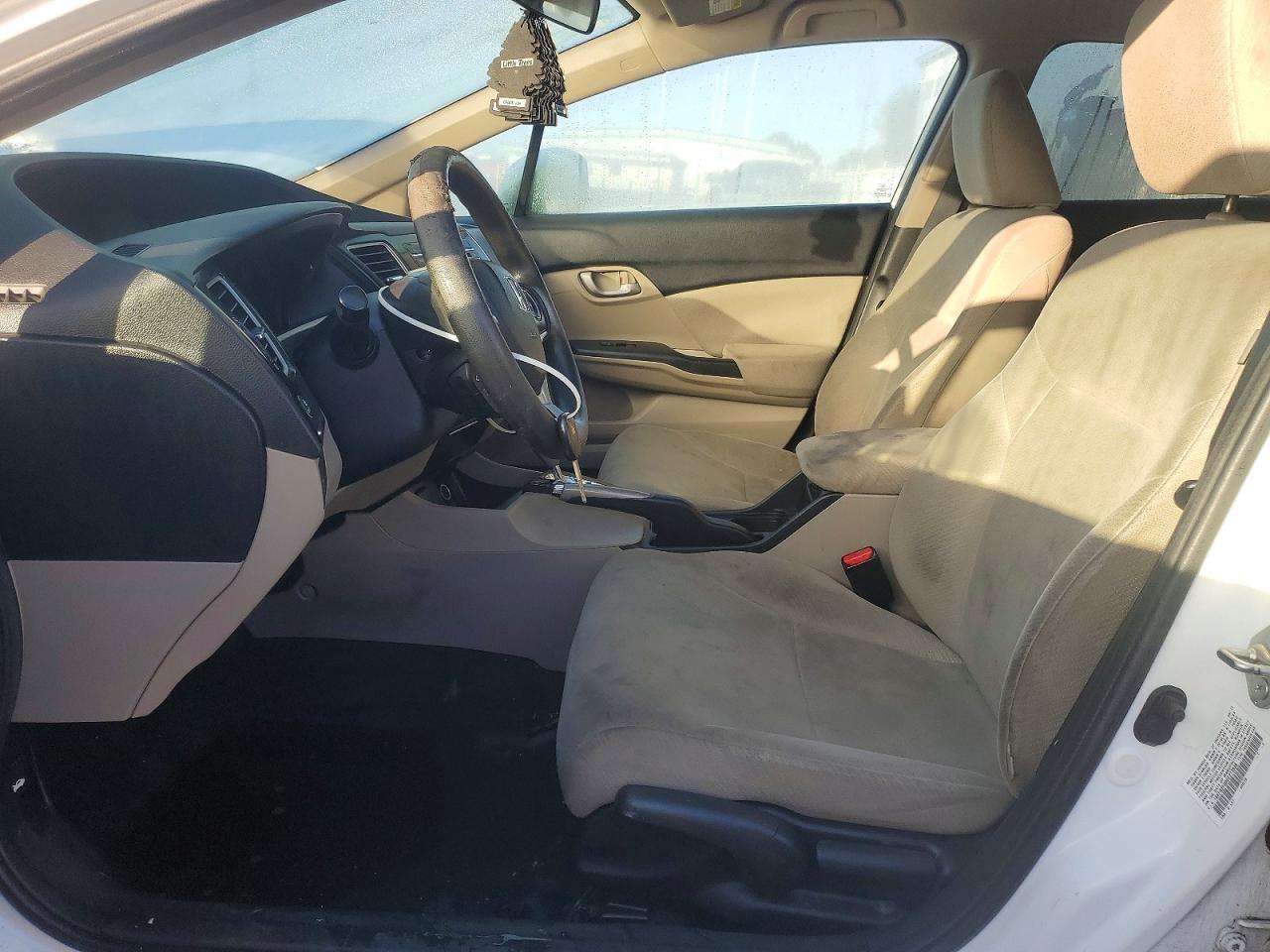 2013 HONDA CIVIC LX photo 7