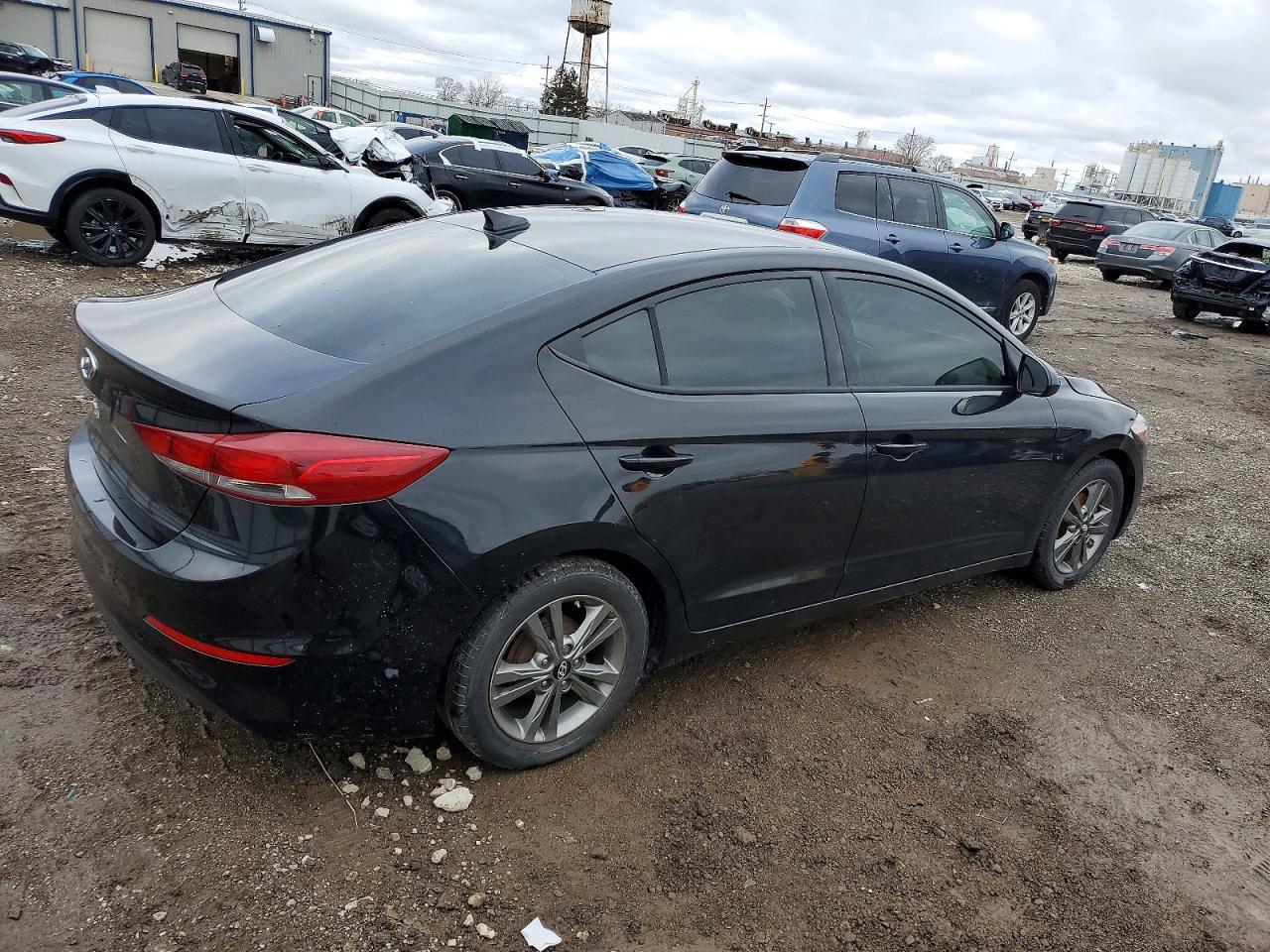 2017 HYUNDAI ELANTRA SE photo 3