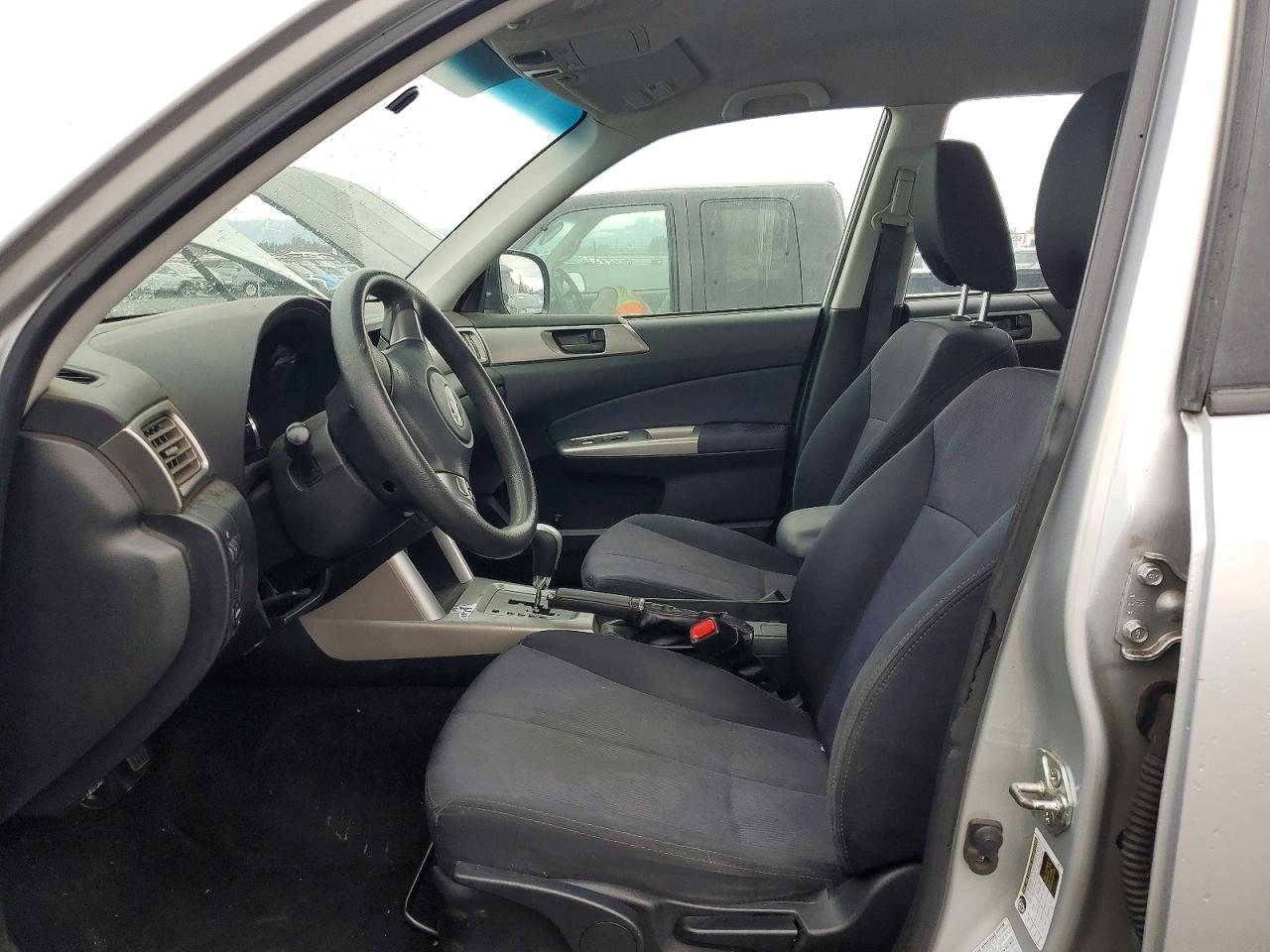 2010 SUBARU FORESTER XS photo 7