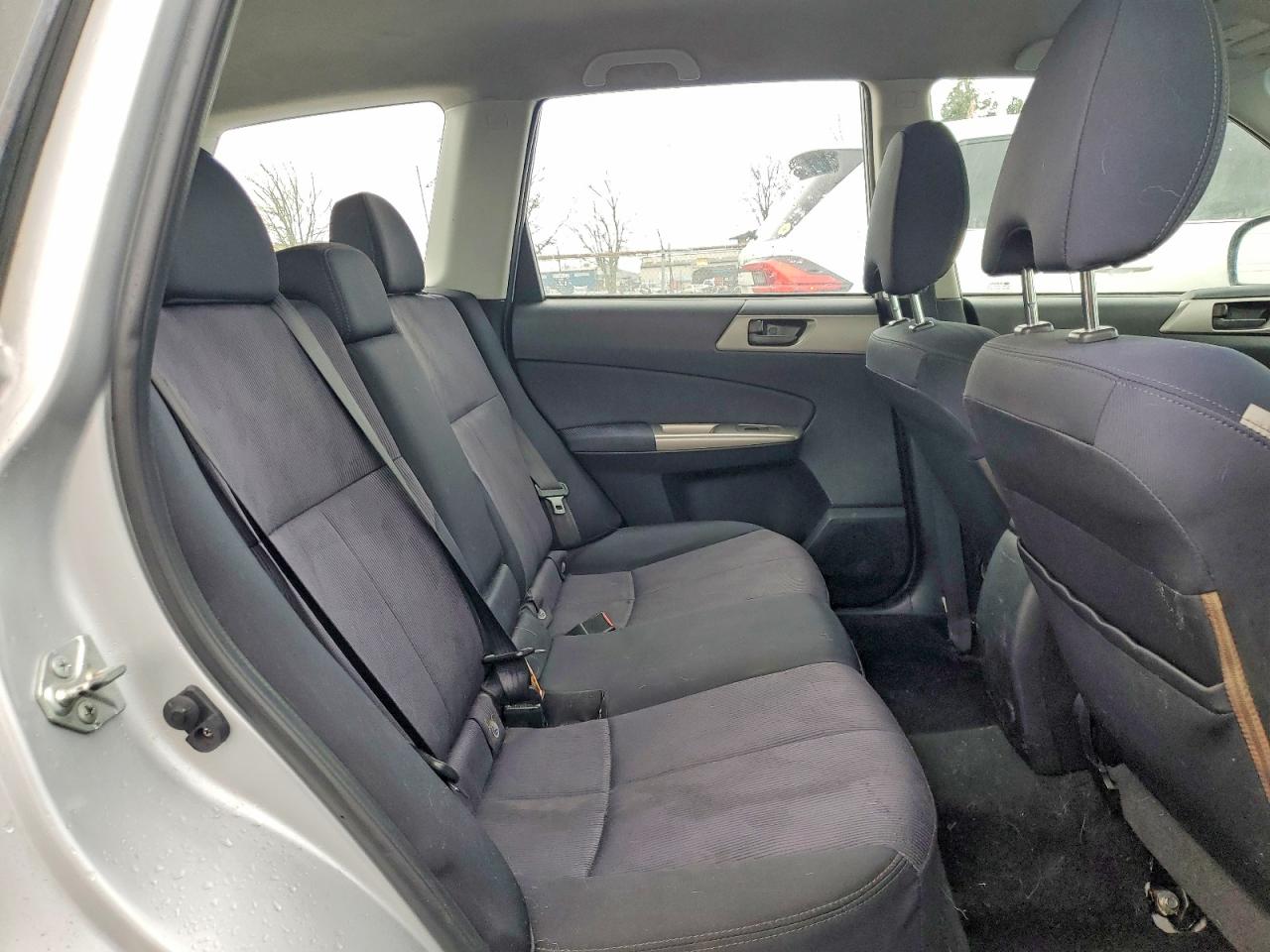 2010 SUBARU FORESTER XS photo 11
