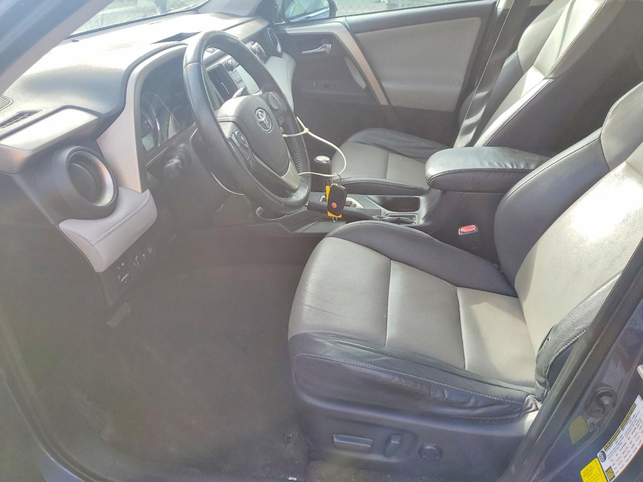 2014 TOYOTA RAV4 LIMITED photo 7