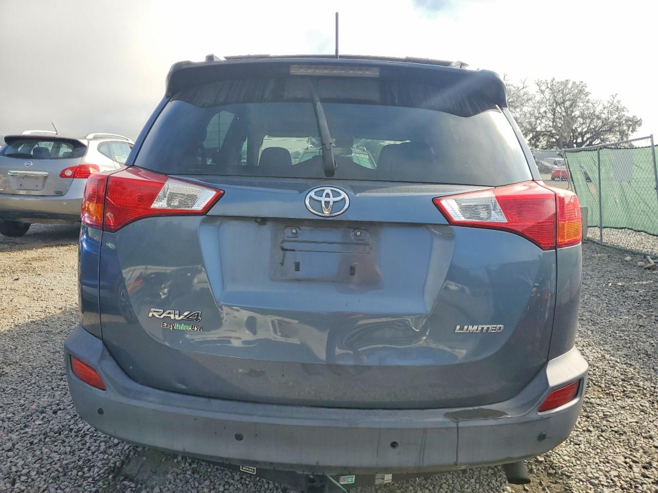 2014 TOYOTA RAV4 LIMITED photo 6