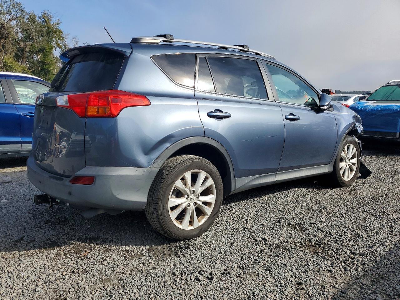 2014 TOYOTA RAV4 LIMITED photo 3