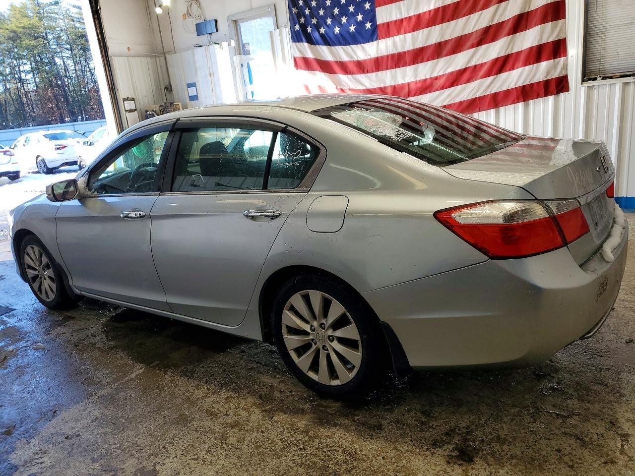 2013 HONDA ACCORD EX photo 2