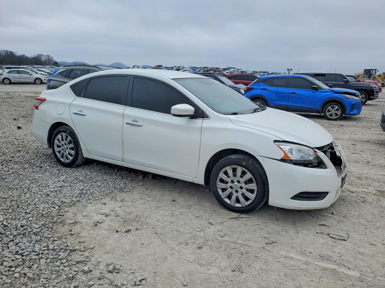 2015 NISSAN SENTRA S photo 4