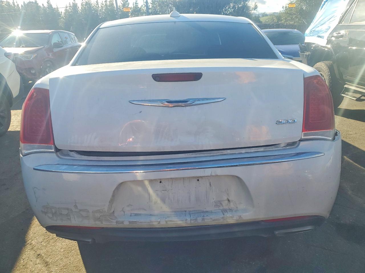 2016 CHRYSLER 300 LIMITED photo 6