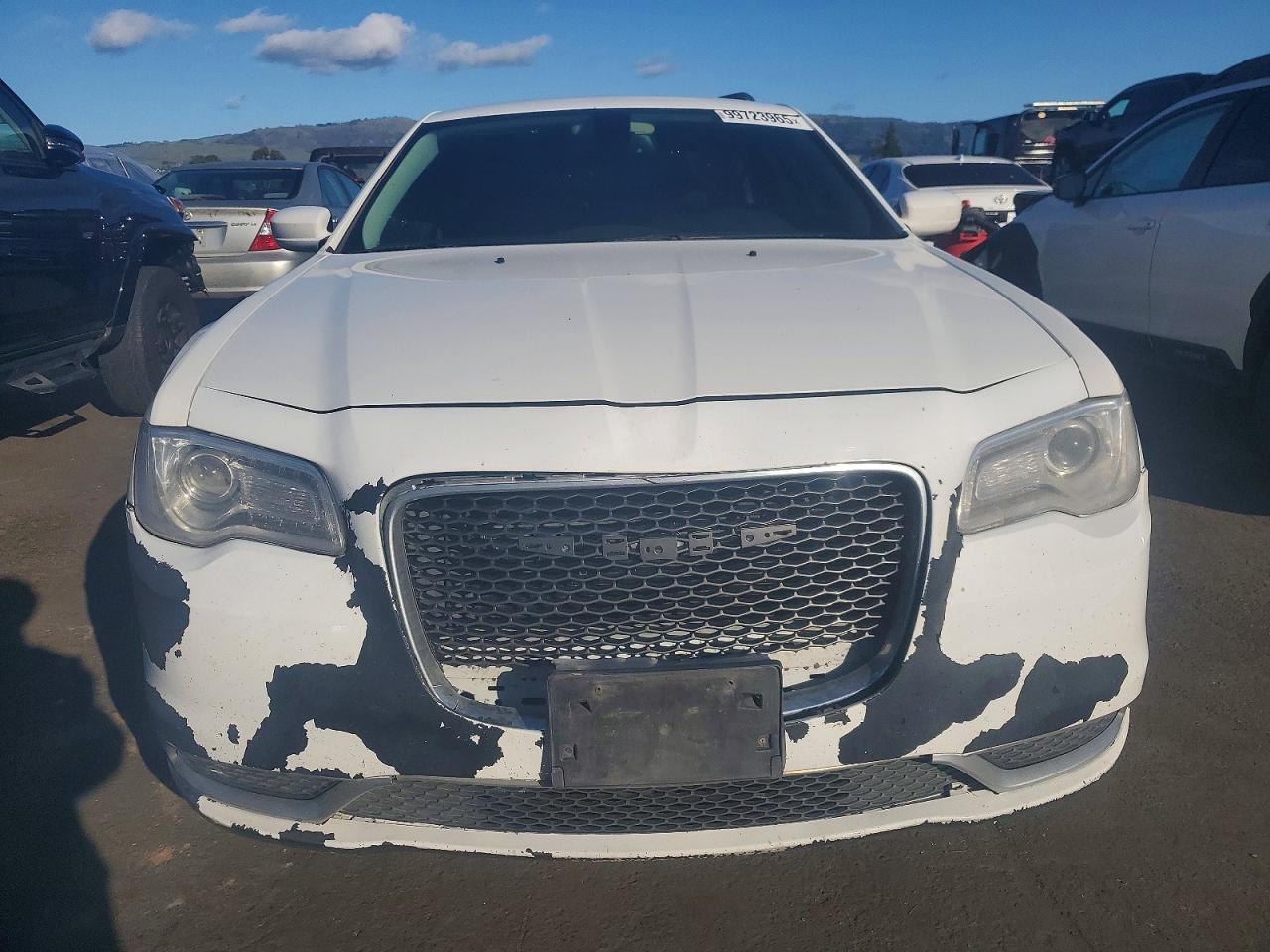 2016 CHRYSLER 300 LIMITED photo 5