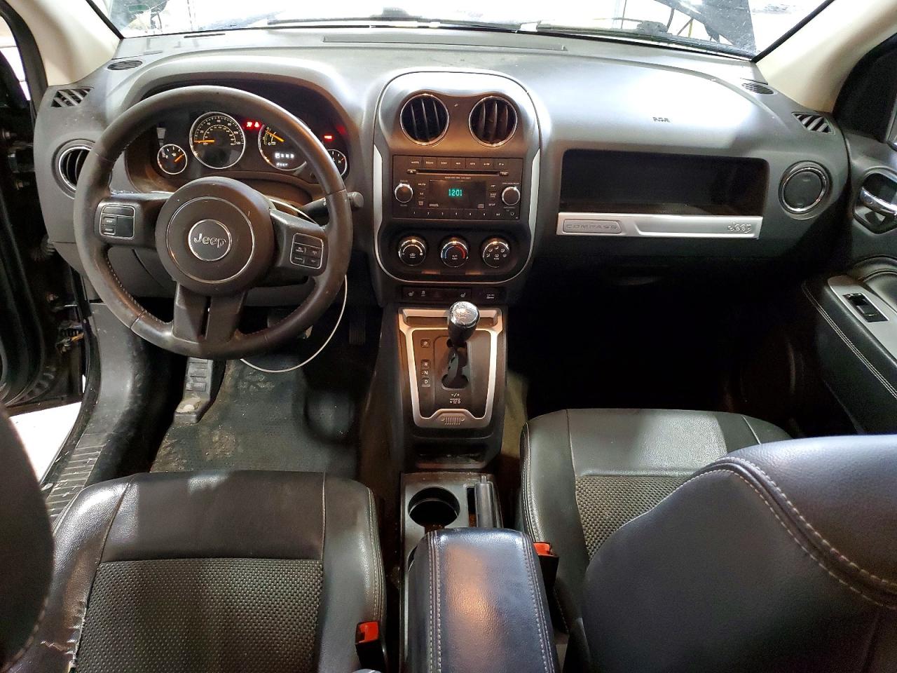 2014 JEEP COMPASS LATITUDE photo 8
