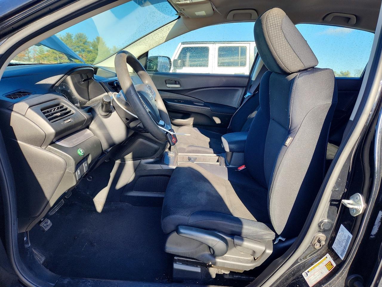 2015 HONDA CR-V LX photo 7