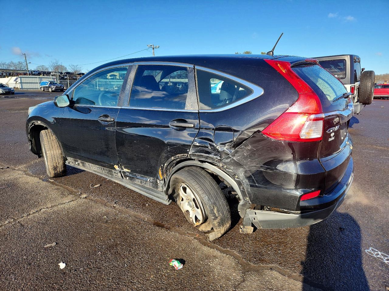 2015 HONDA CR-V LX photo 2