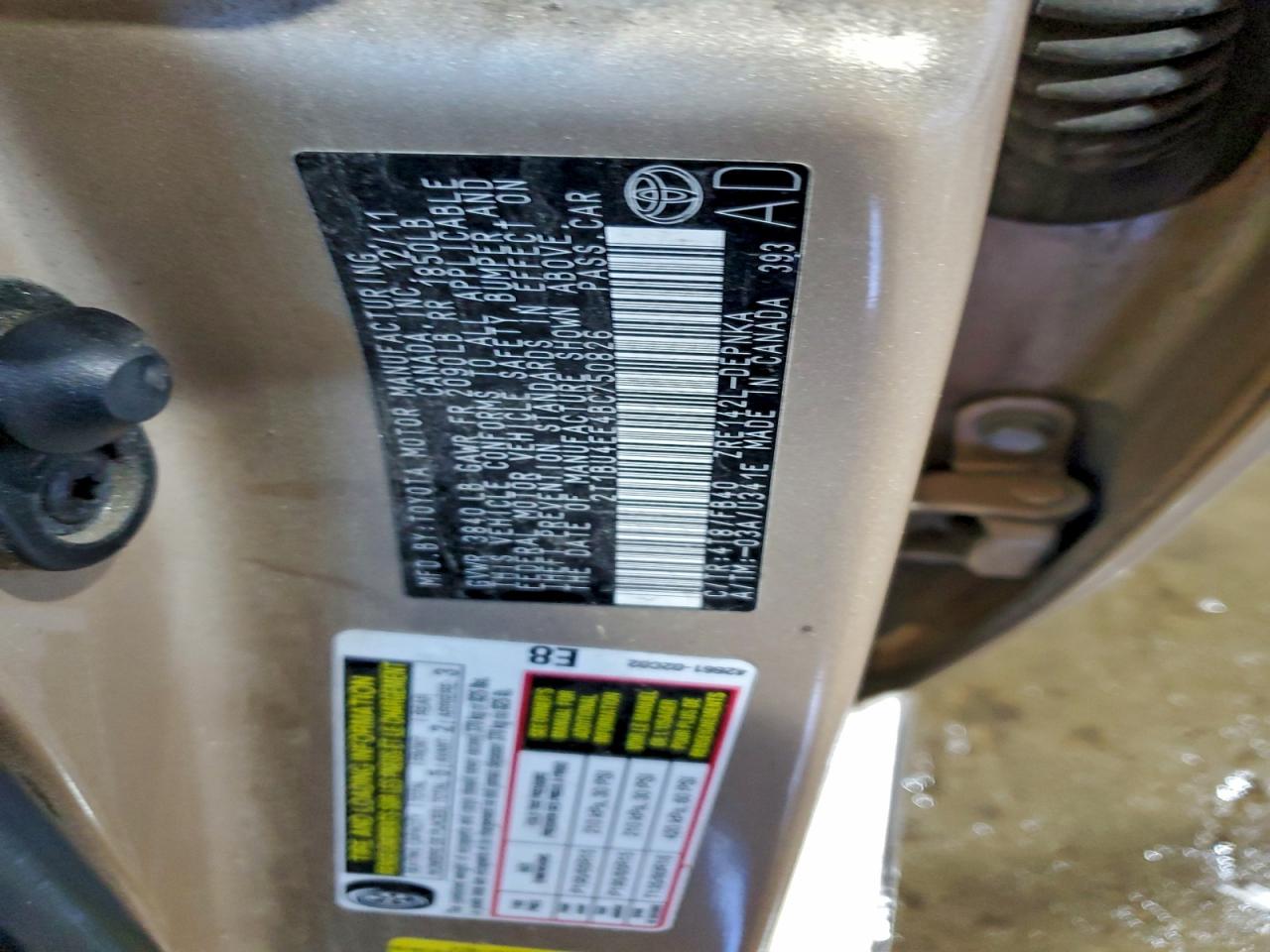 2011 TOYOTA COROLLA BASE photo 12