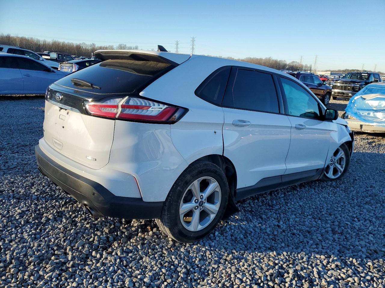 2020 FORD EDGE SE photo 5