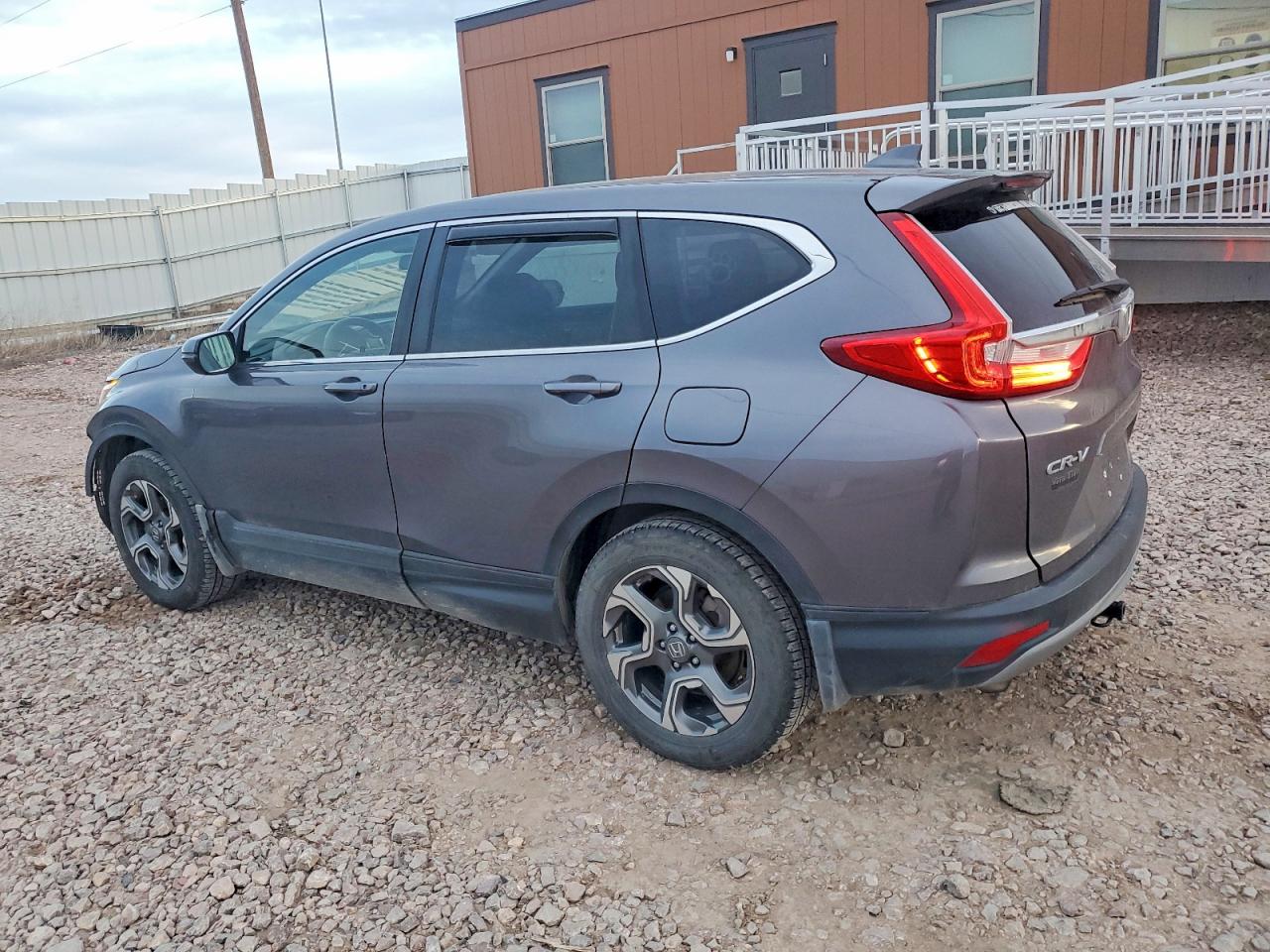 2017 HONDA CR-V EX photo 2